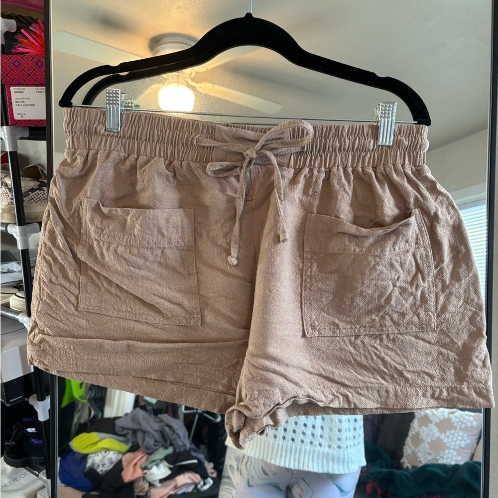 Savvi Lifestyle Co. Sophie Drawstring Shorts Pockets Beige Tan Nude Neutral XL